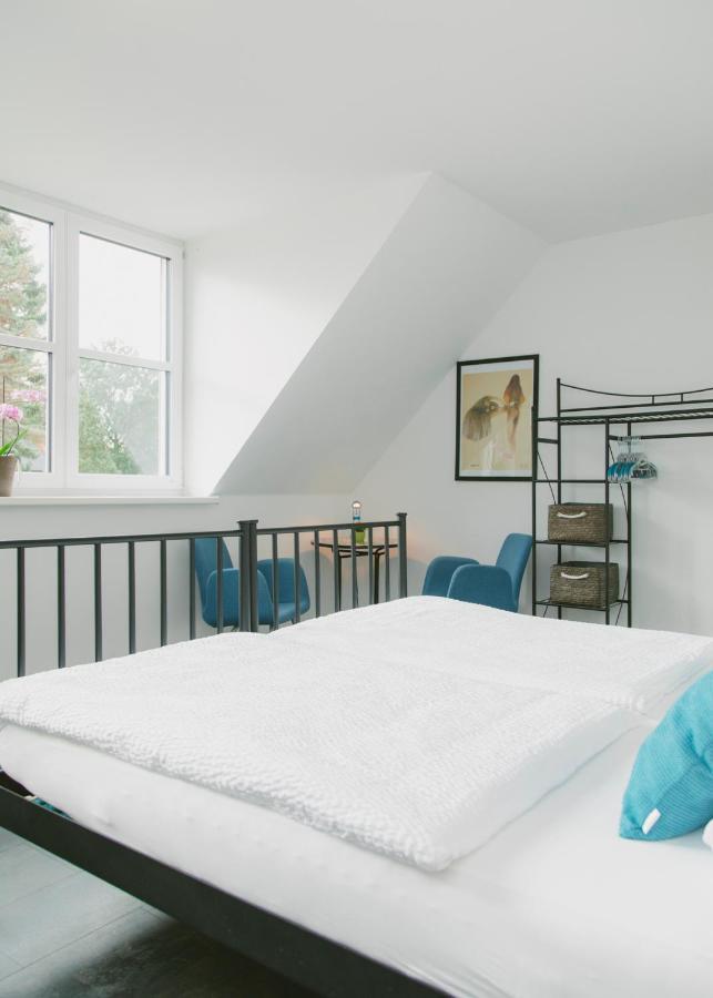 אלמשורן Gaestehaus Vigliarolo Gewerblich Jedes Zimmer Eigenes Bad Gemeinschaftskueche מראה חיצוני תמונה